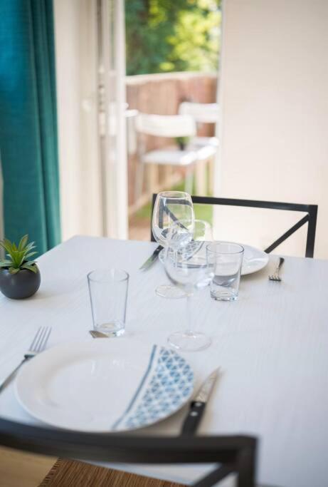 Lumineux, Chaleureux Et Spacieux T2 Parking Wifi Apartment *